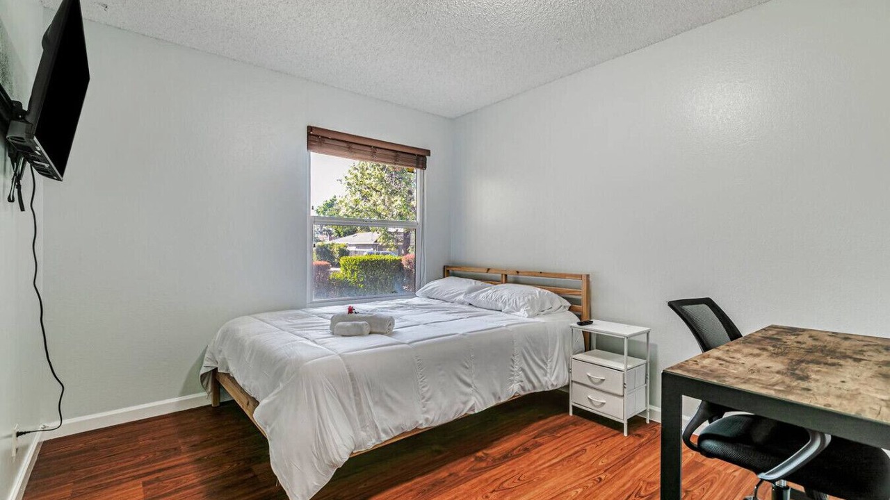 Photo of Bedroom in Fremont