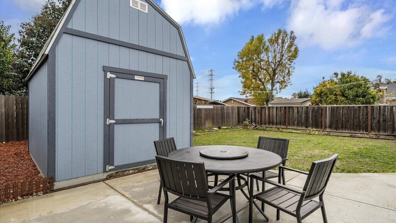 Photo of Outdoor in South Sundale