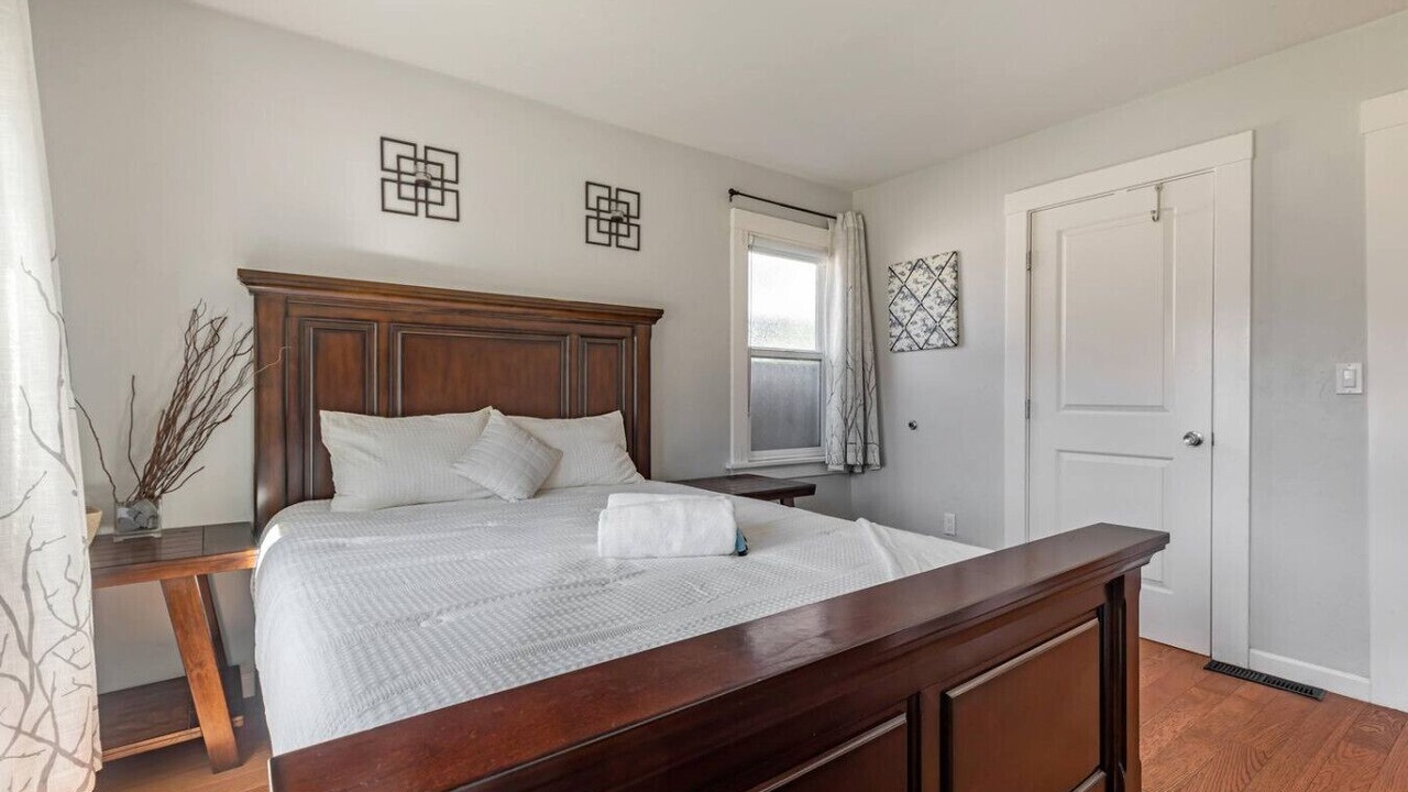 Photo of Bedroom in Downtown San Jose