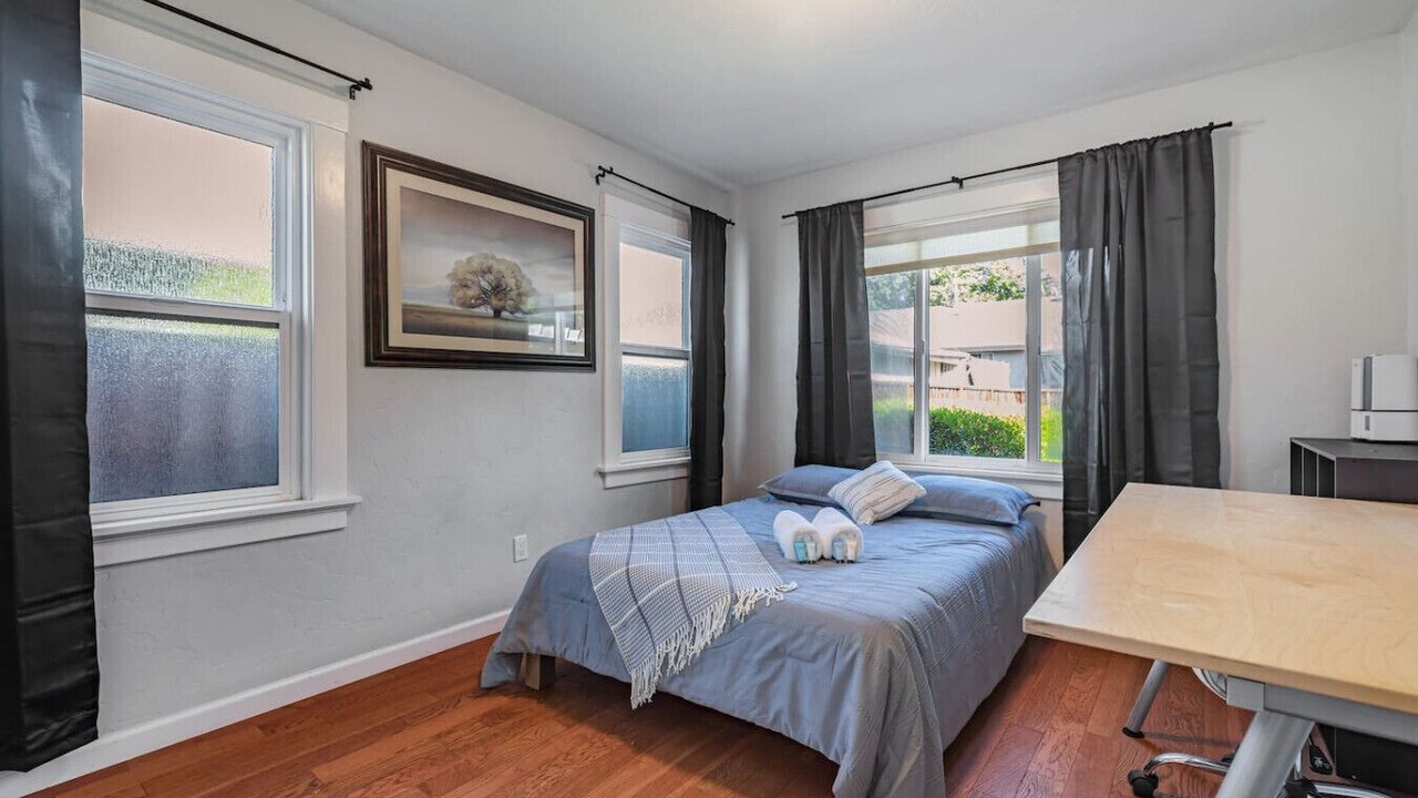Photo of Bedroom in Downtown San Jose