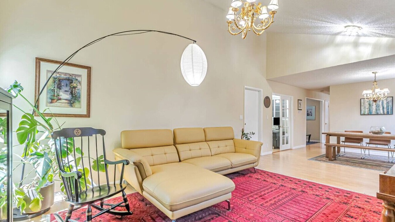 Photo of Livingroom in Ardenwood