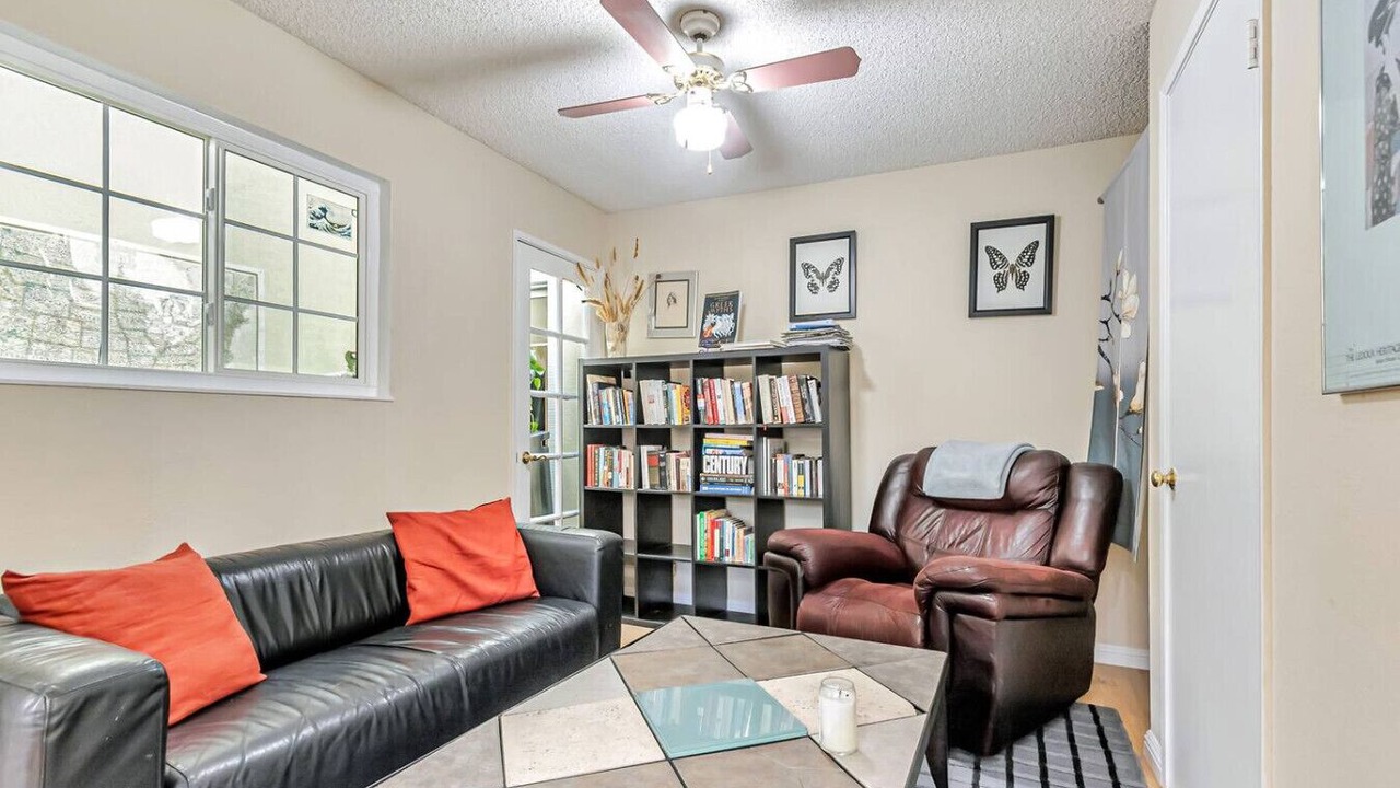 Photo of Livingroom in Ardenwood