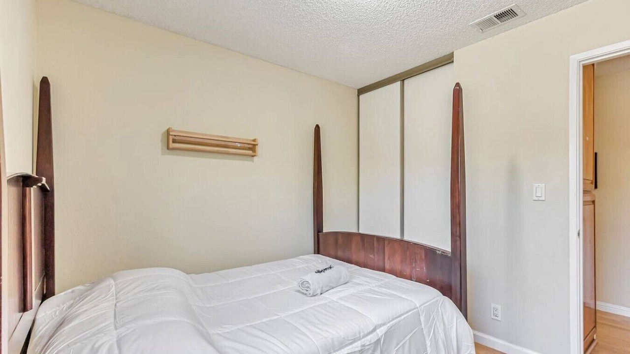 Photo of Bedroom in Ardenwood