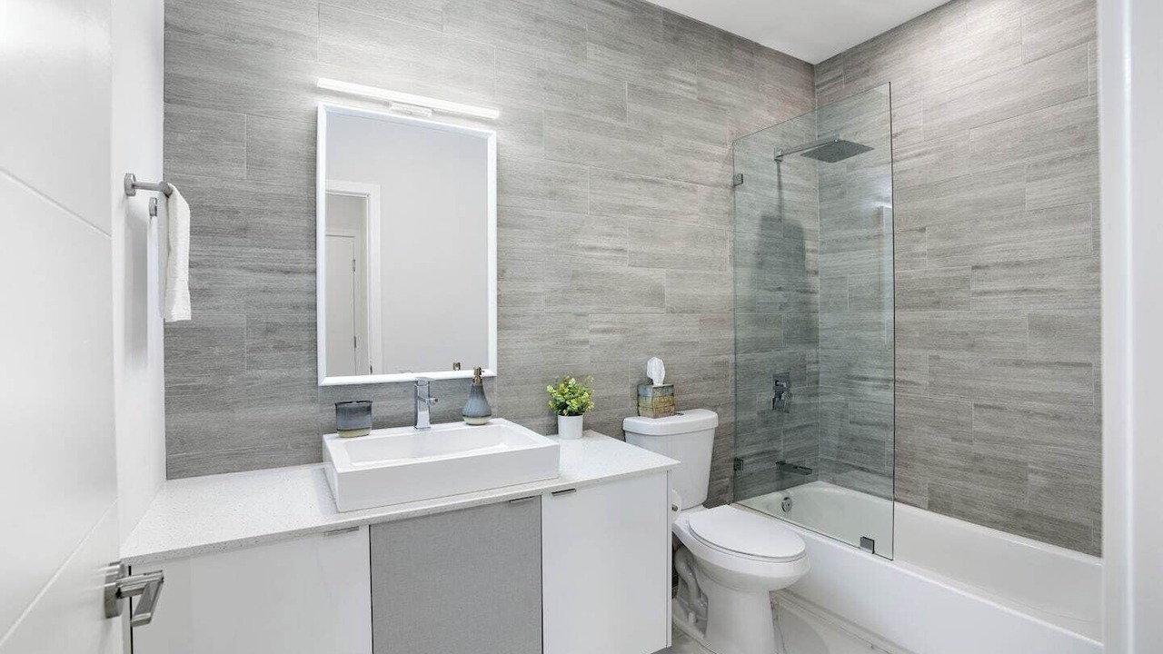 Photo of Bathroom in Croissant Park