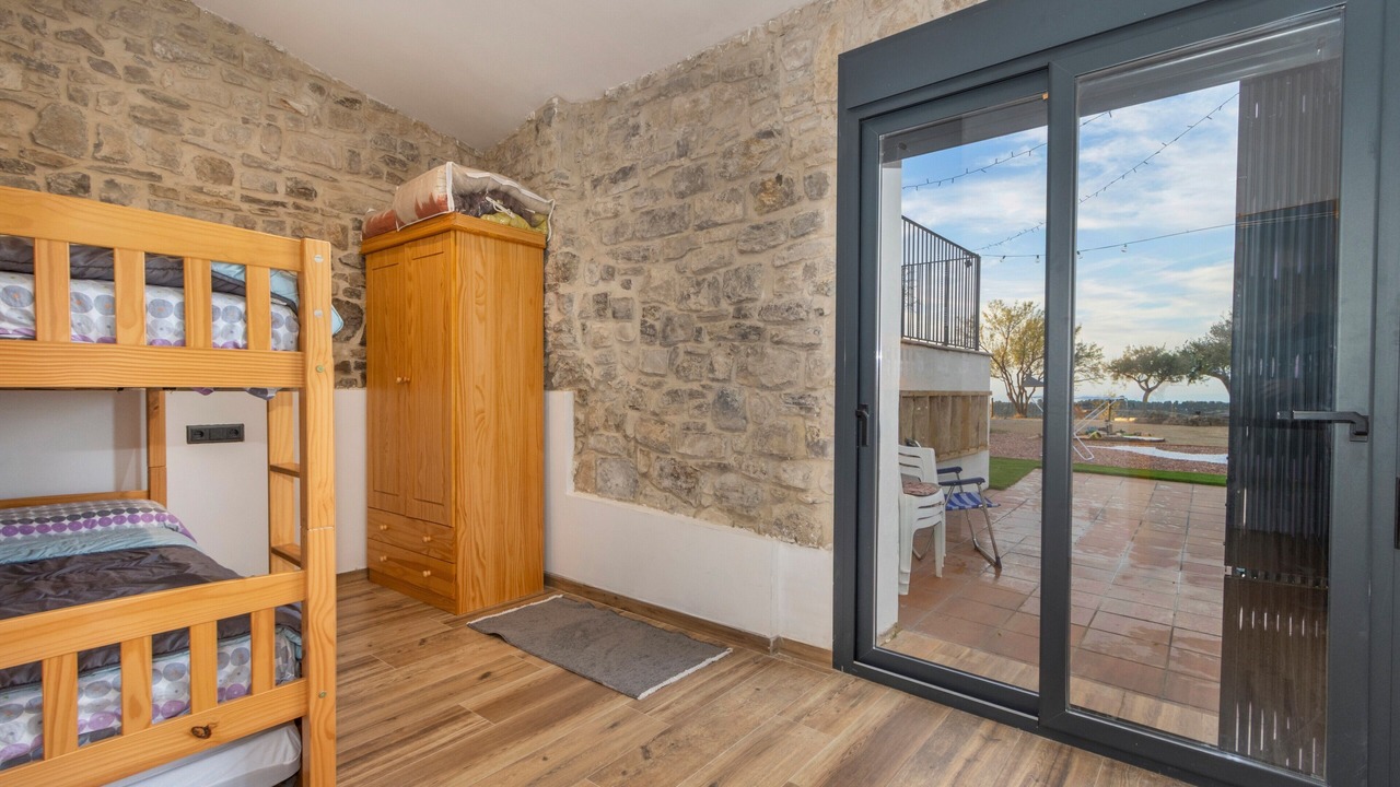 Photo of Bedroom in Montoliu de Segarra