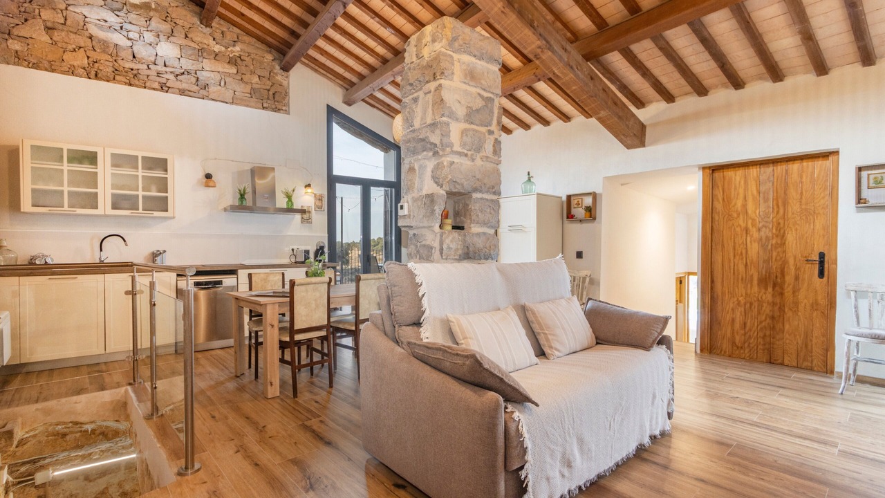 Photo of Livingroom in Montoliu de Segarra