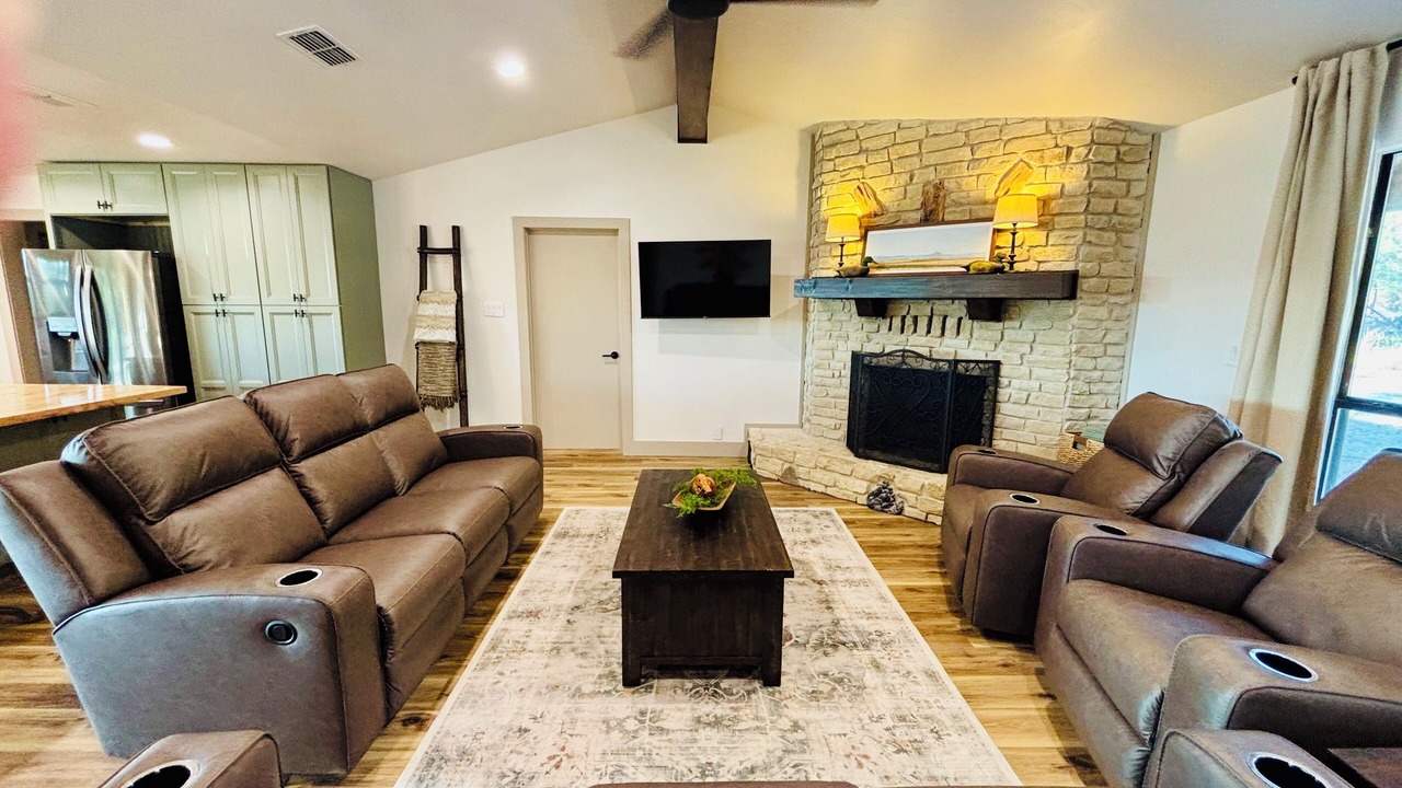 Photo of Livingroom in Palo Pinto