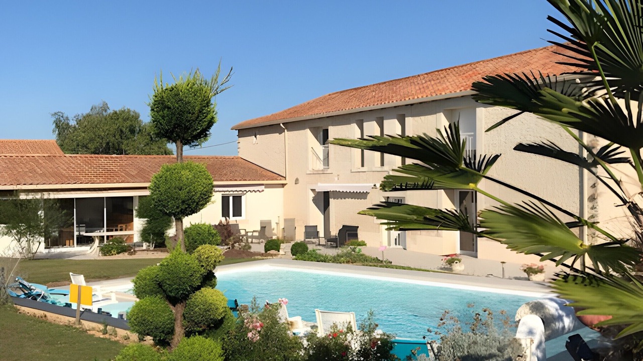 Photo of Outdoor in Neuville-de-Poitou