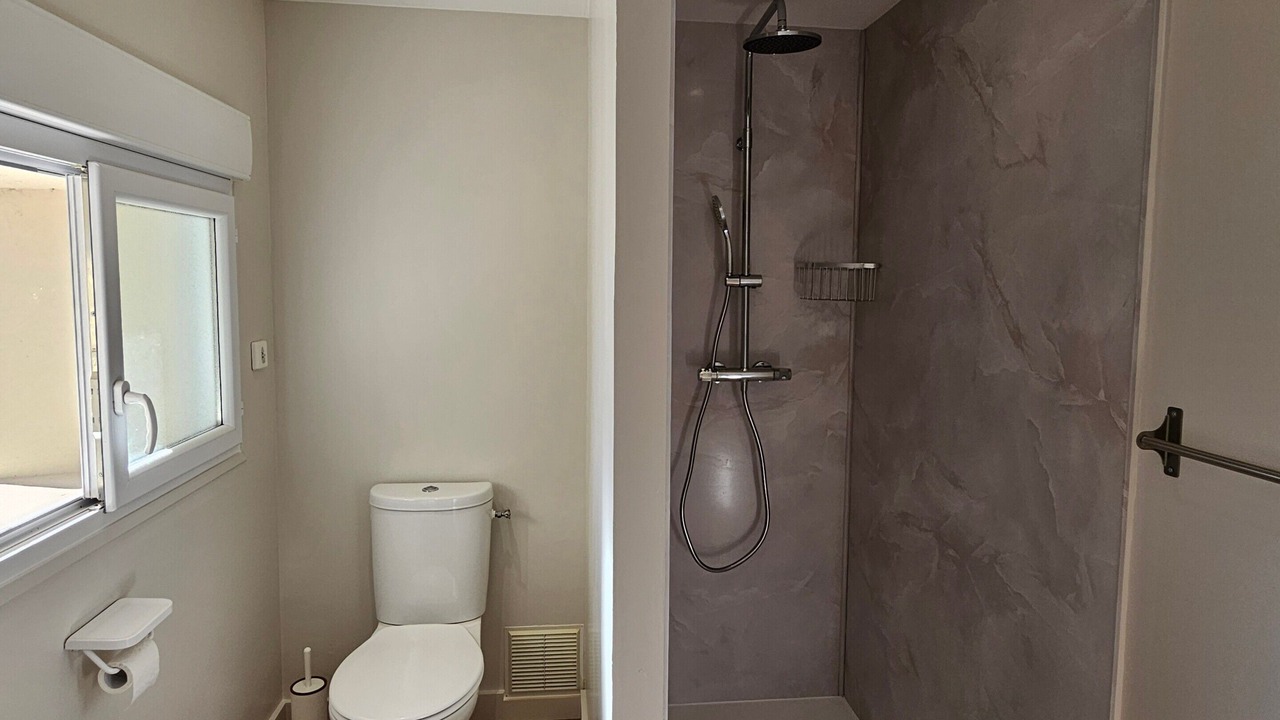 Photo of Bathroom in Neuville-de-Poitou