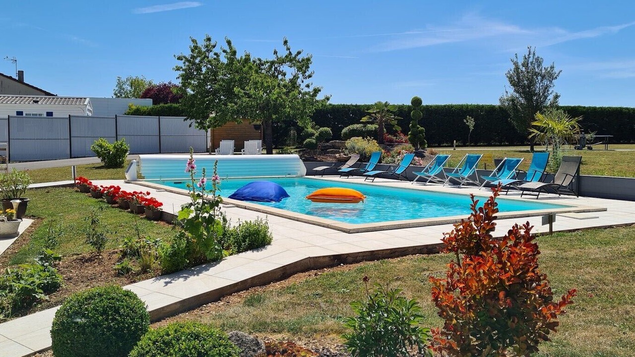 Photo of Outdoor in Neuville-de-Poitou