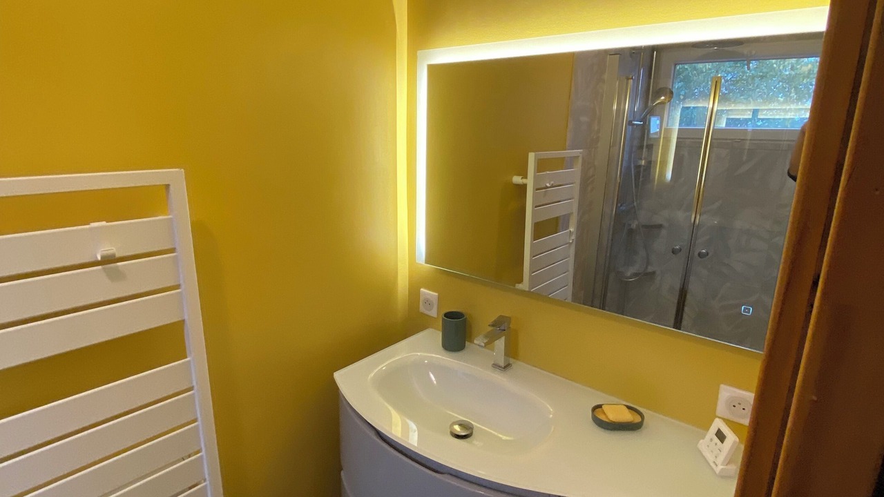 Photo of Bathroom in Sommieres