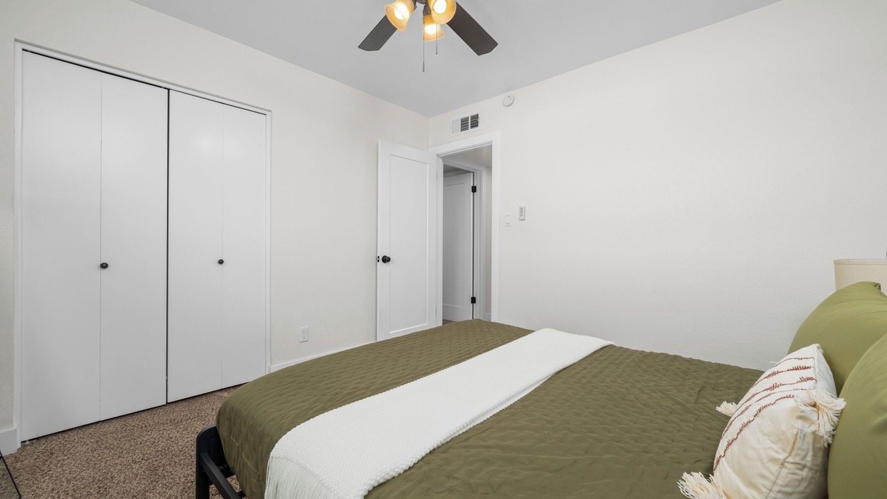 Photo of Bedroom in Tempe