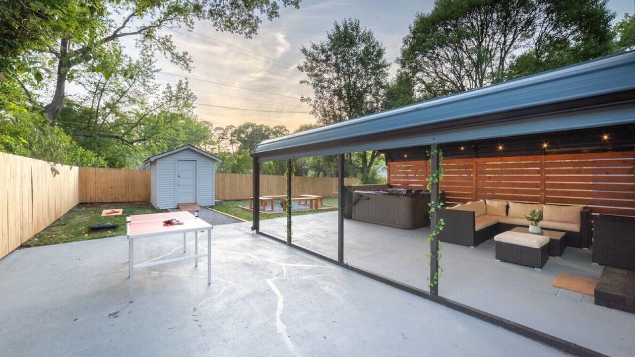Photo of Outdoor in Charlotte