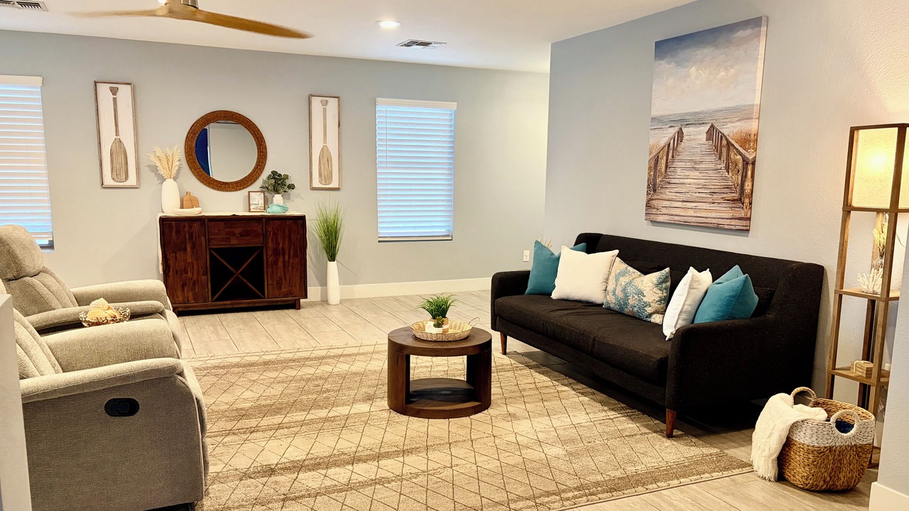 Photo of Livingroom in Phoenix