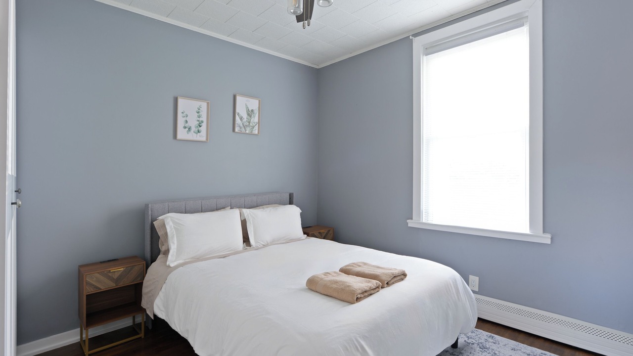 Photo of Bedroom in Little Ferry