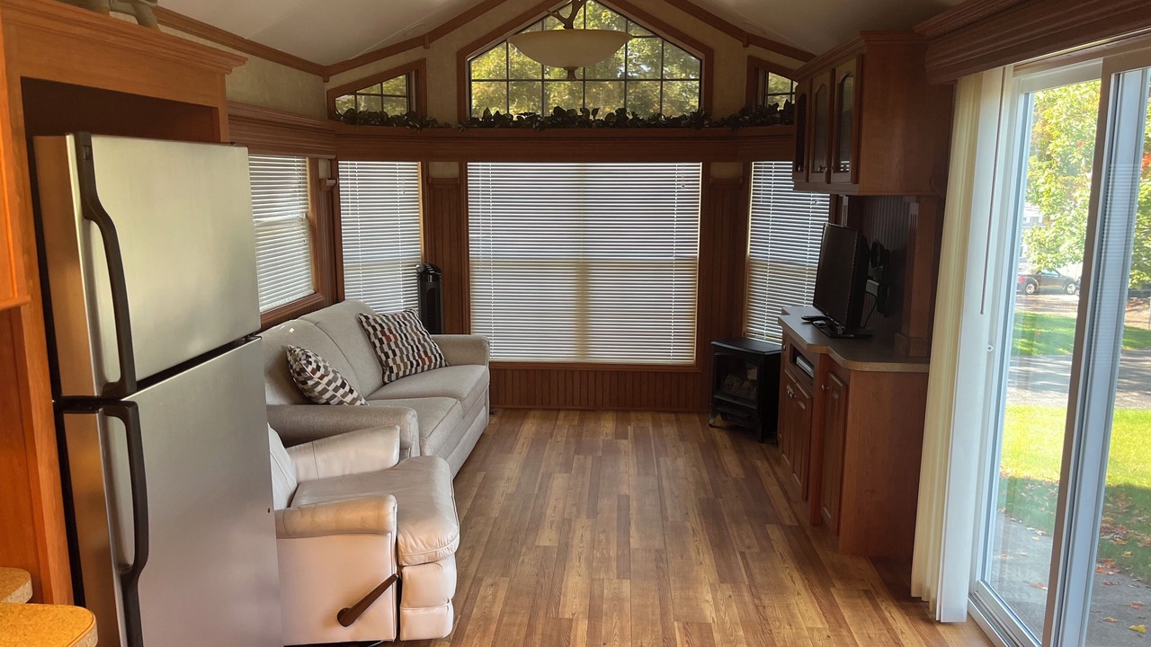 Photo of Livingroom in Alanson