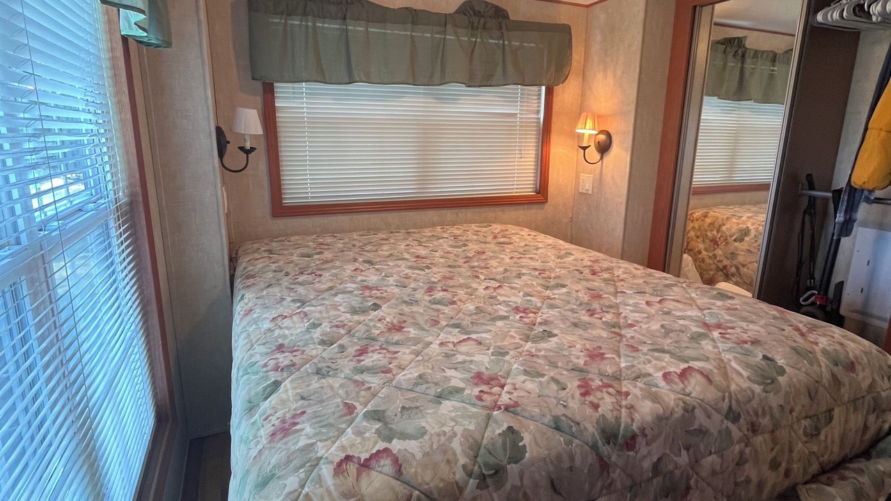 Photo of Bedroom in Alanson