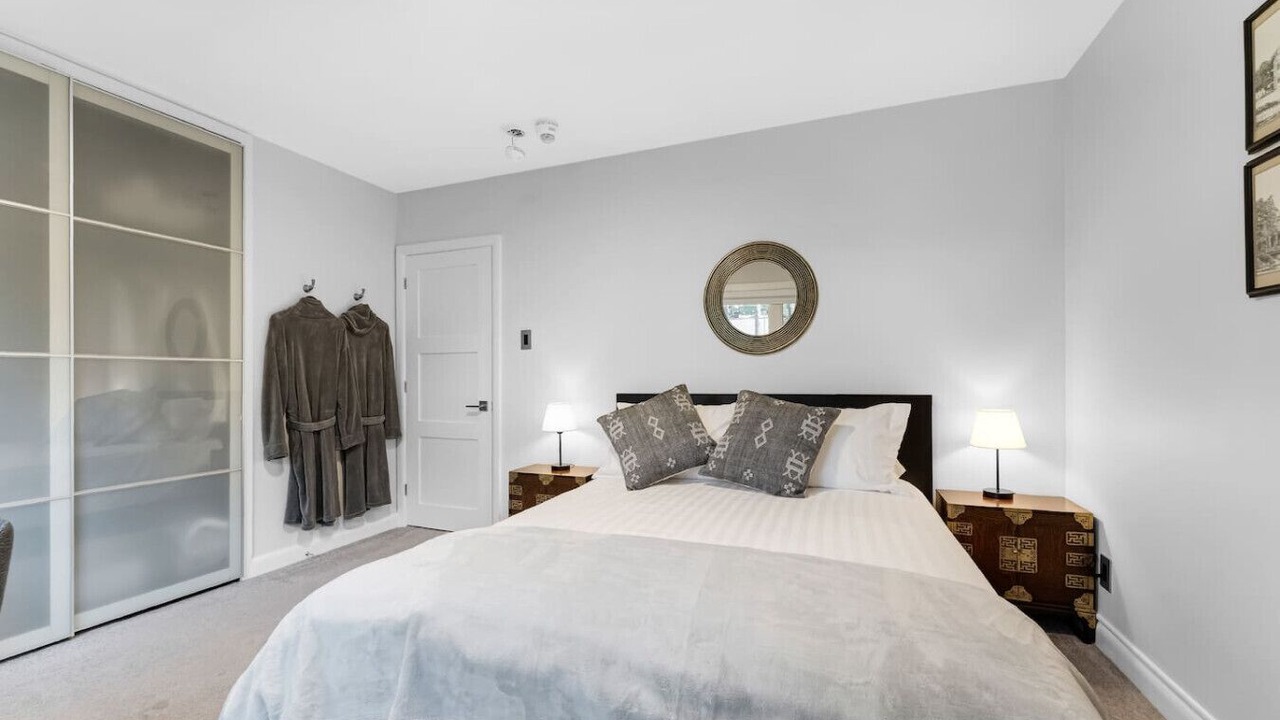 Photo of Bedroom in Industrial Park
