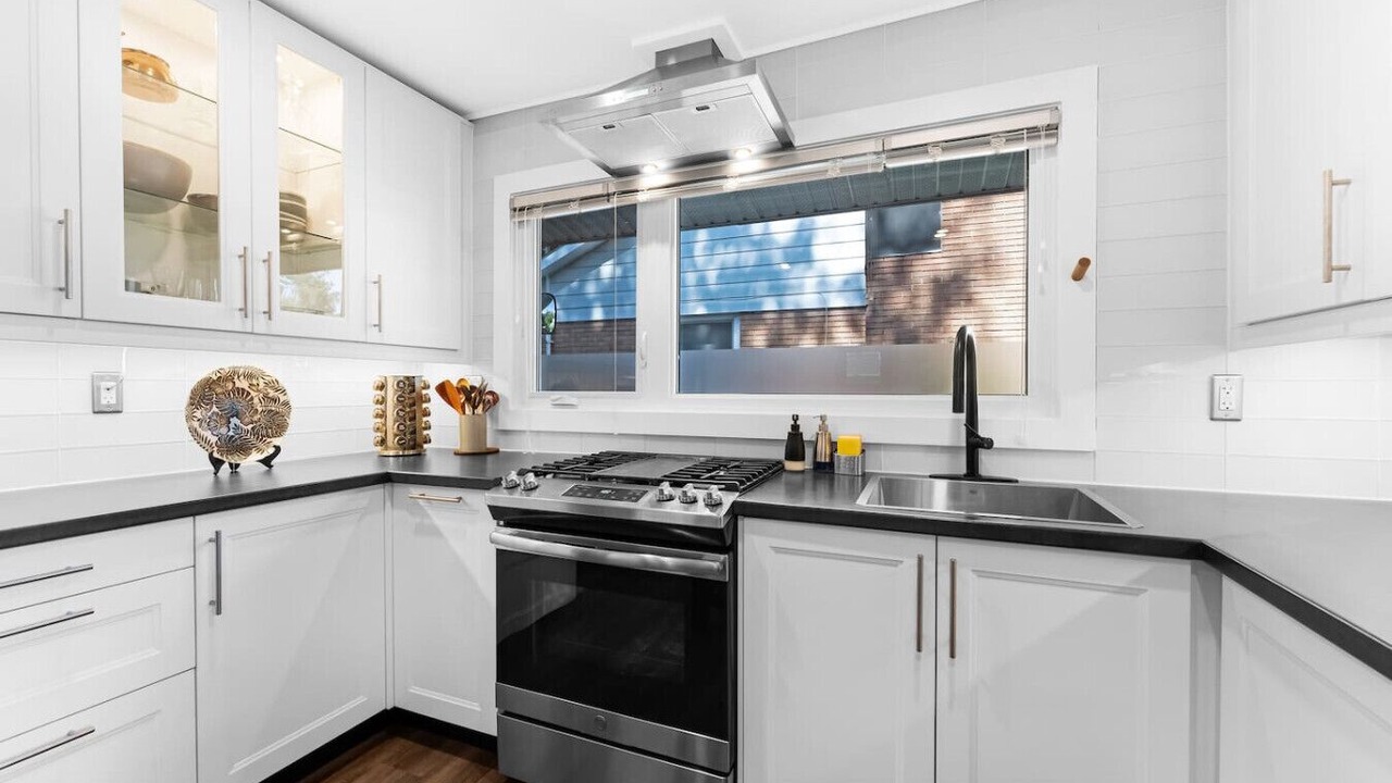 Photo of Kitchen in Industrial Park