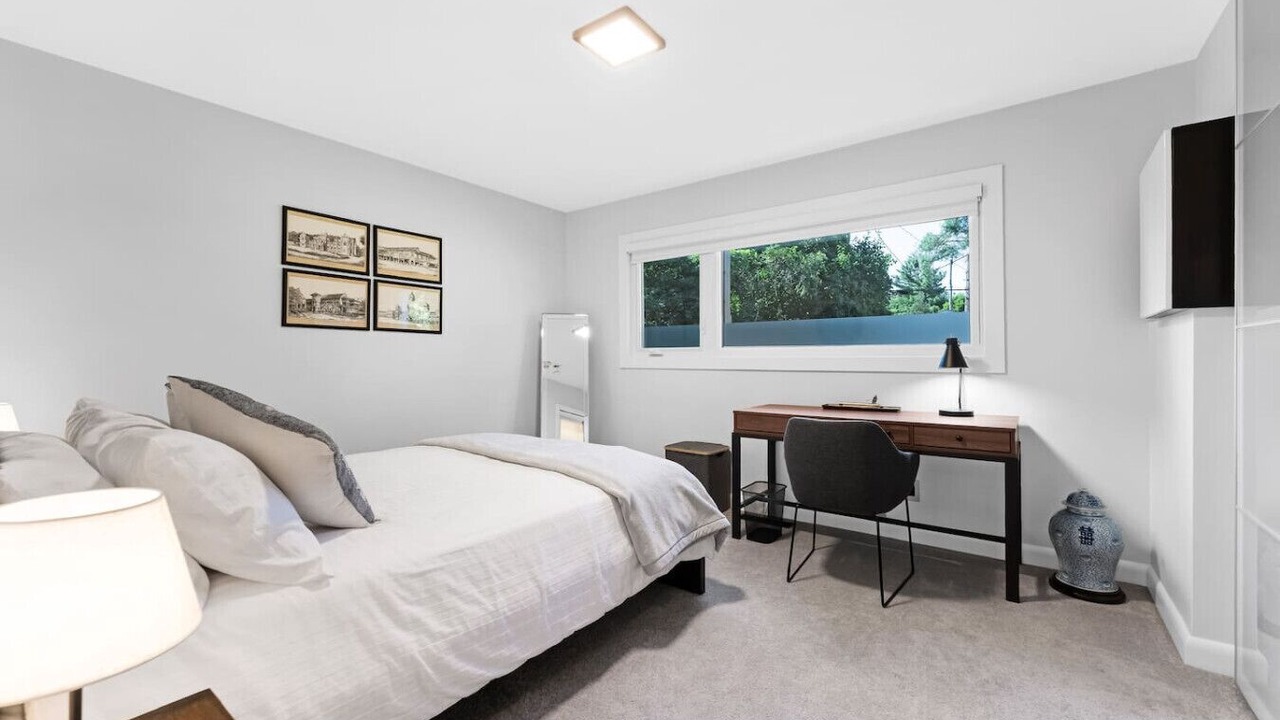 Photo of Bedroom in Industrial Park