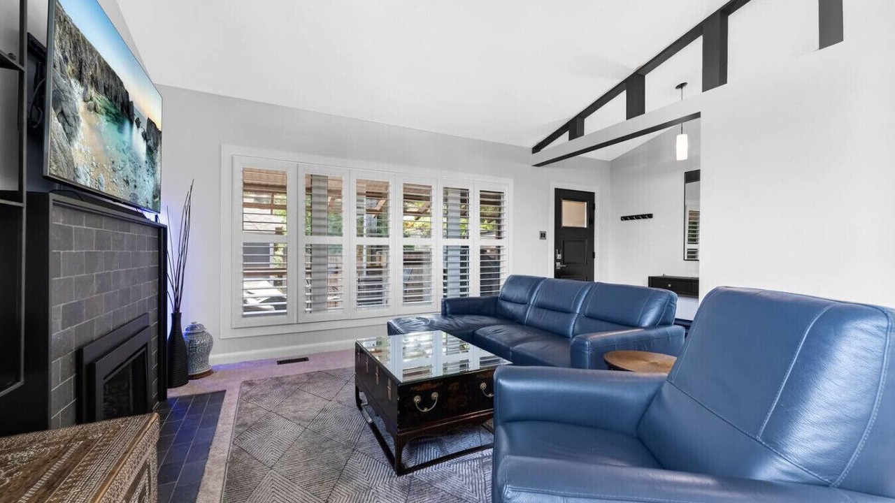 Photo of Livingroom in Industrial Park