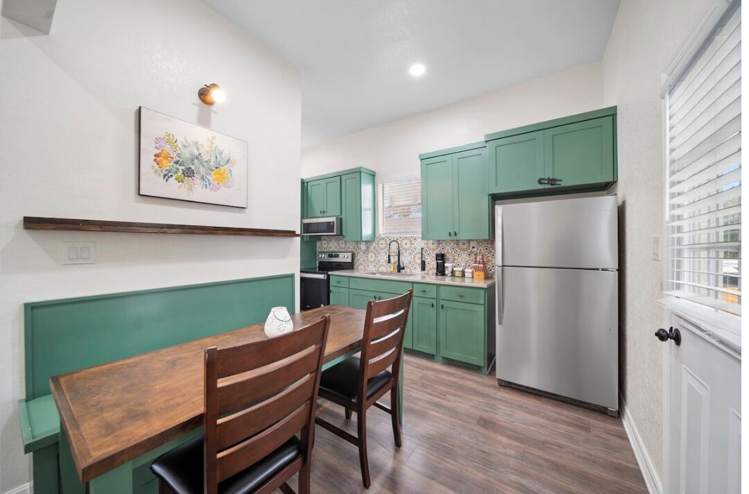 Photo of Kitchen in Mahncke Park