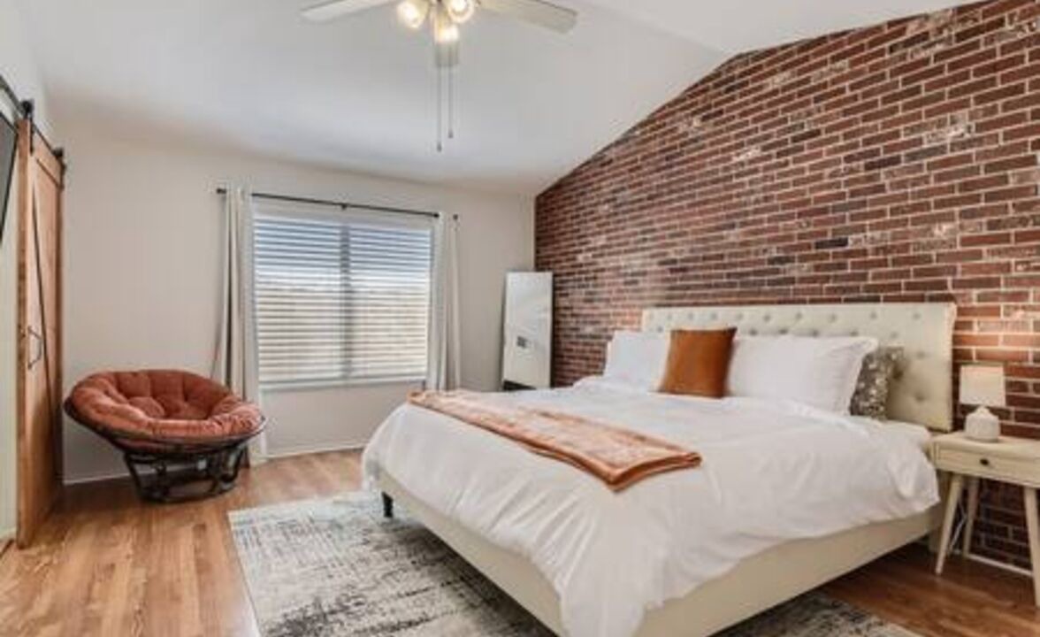 Photo of Bedroom in Canyon Gate