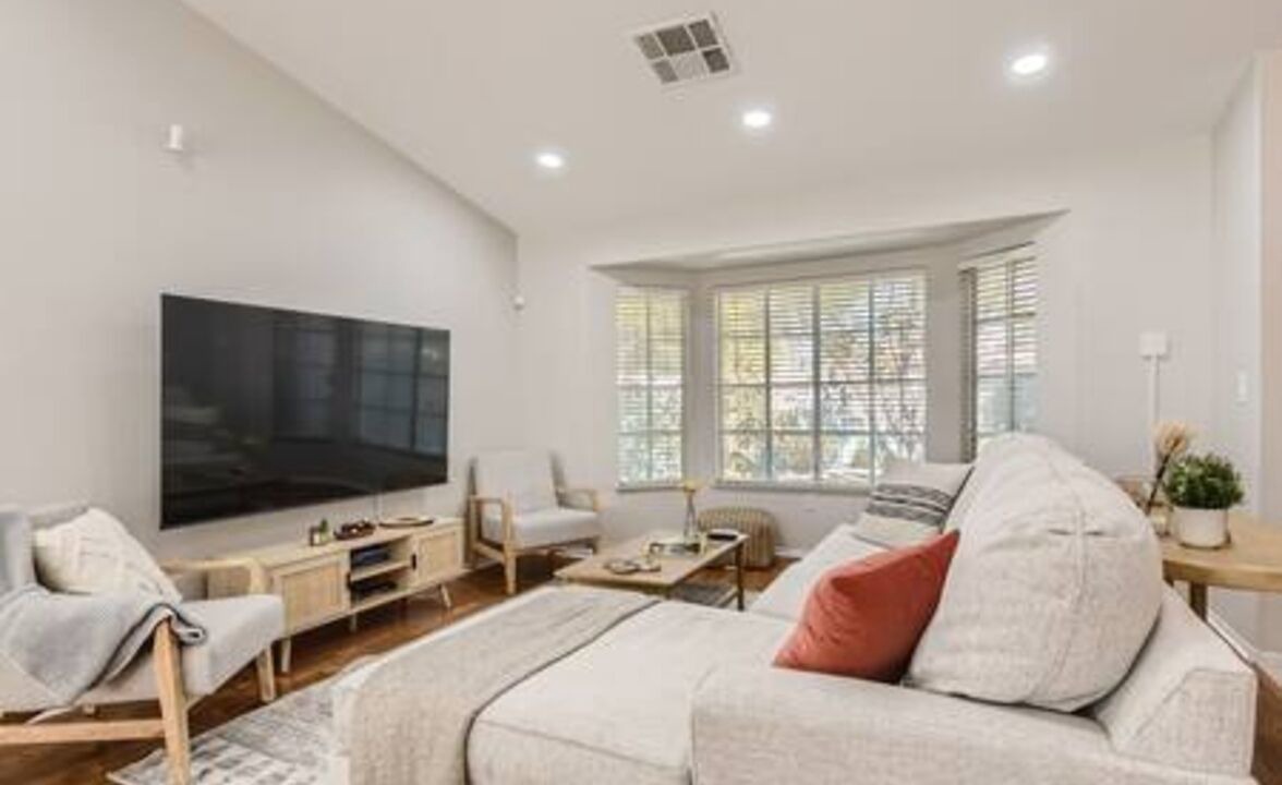 Photo of Livingroom in Canyon Gate