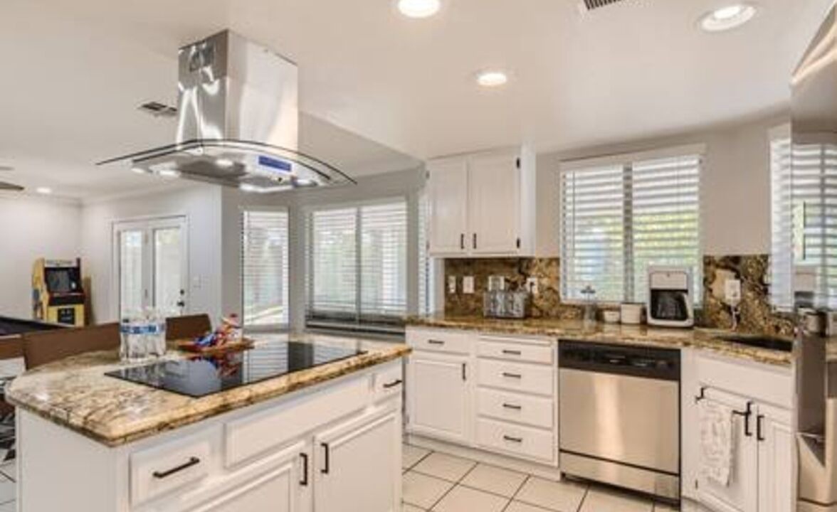 Photo of Kitchen in Canyon Gate