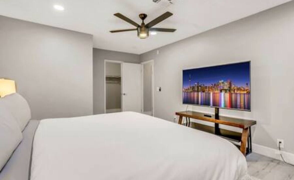 Photo of Bedroom in Chinatown