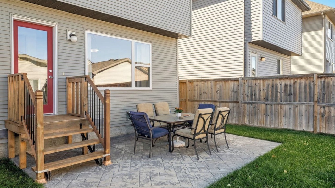 Photo of Outdoor in Silverado