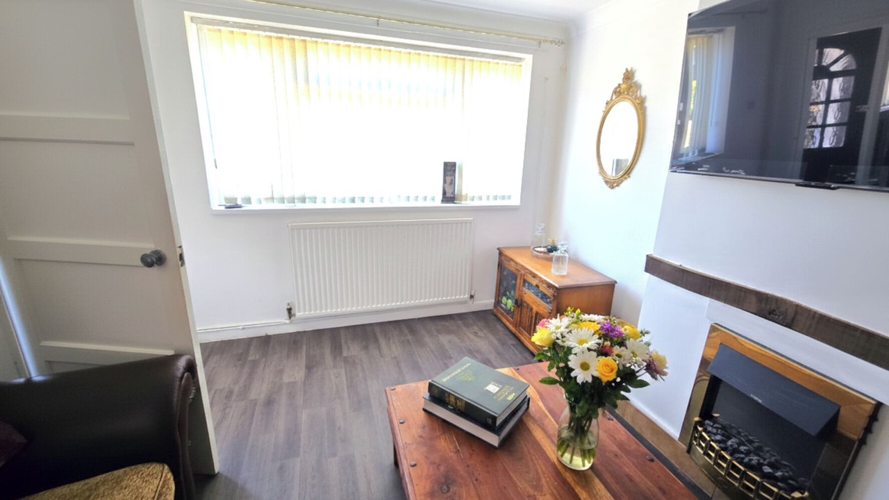 Photo of Livingroom in Dudley