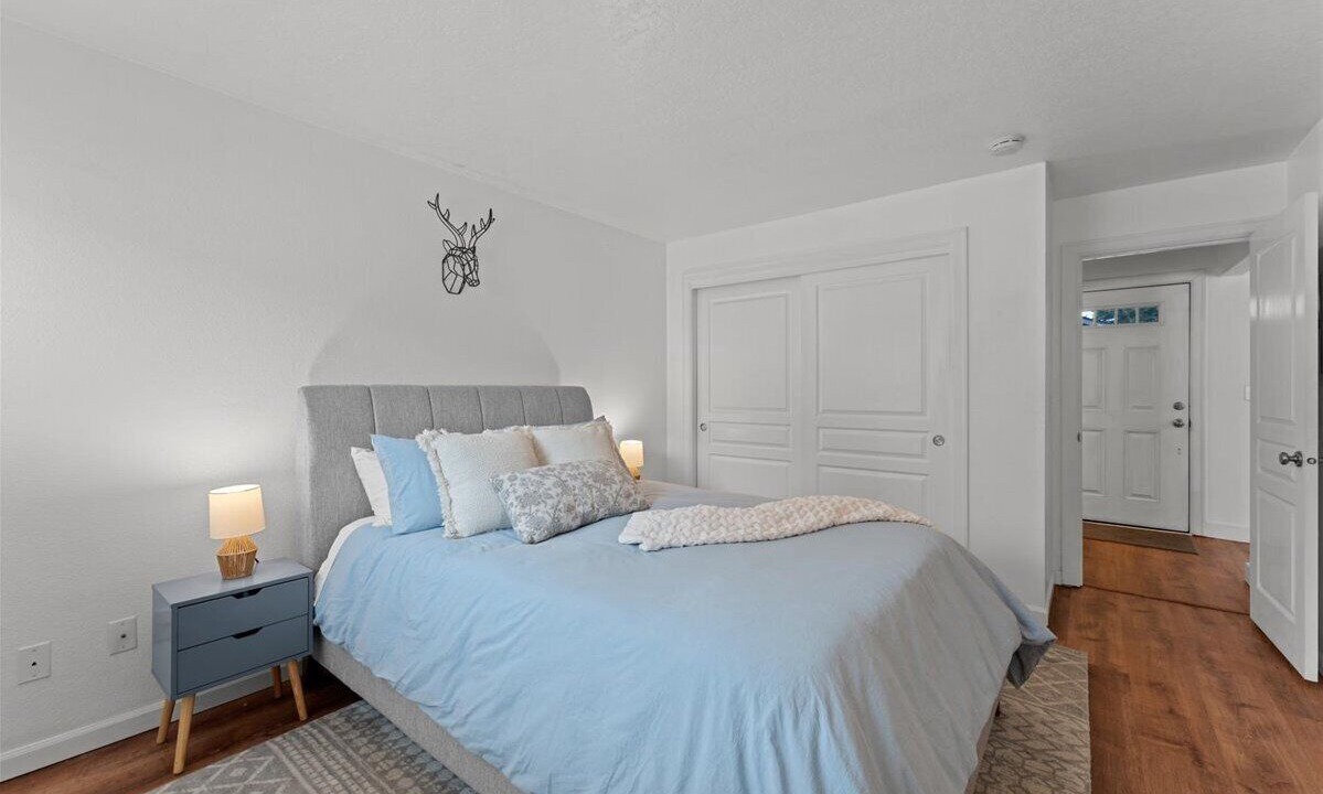 Photo of Bedroom in Cedar Mill