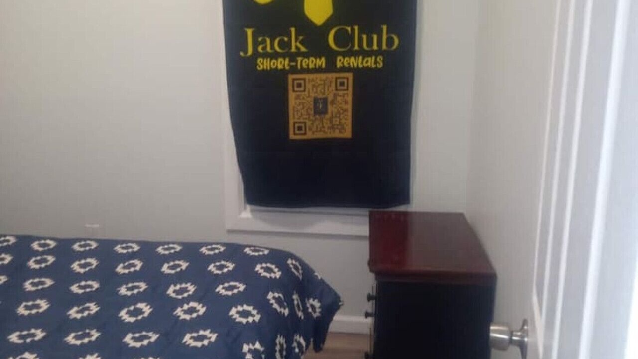 Photo of Bedroom in Niskayuna