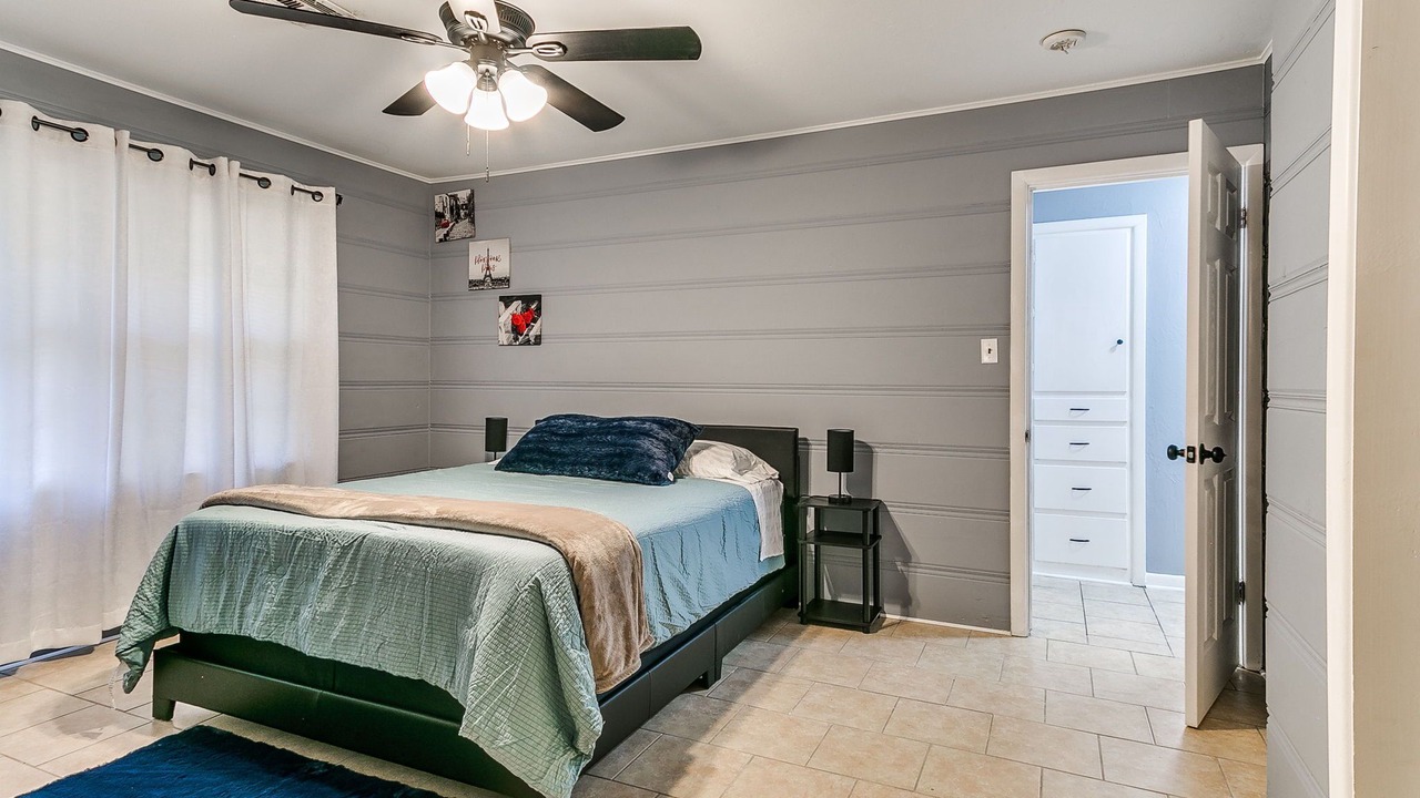 Photo of Bedroom in Central Oklahoma City
