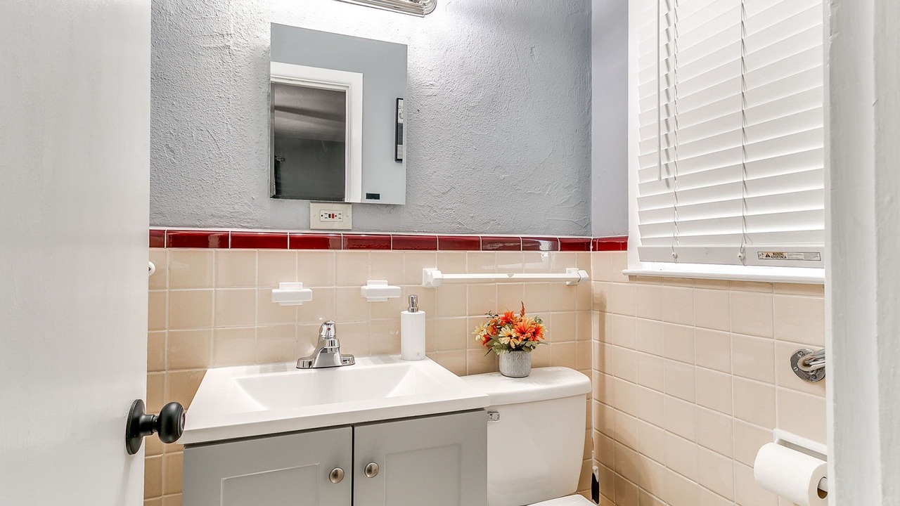 Photo of Bathroom in Central Oklahoma City