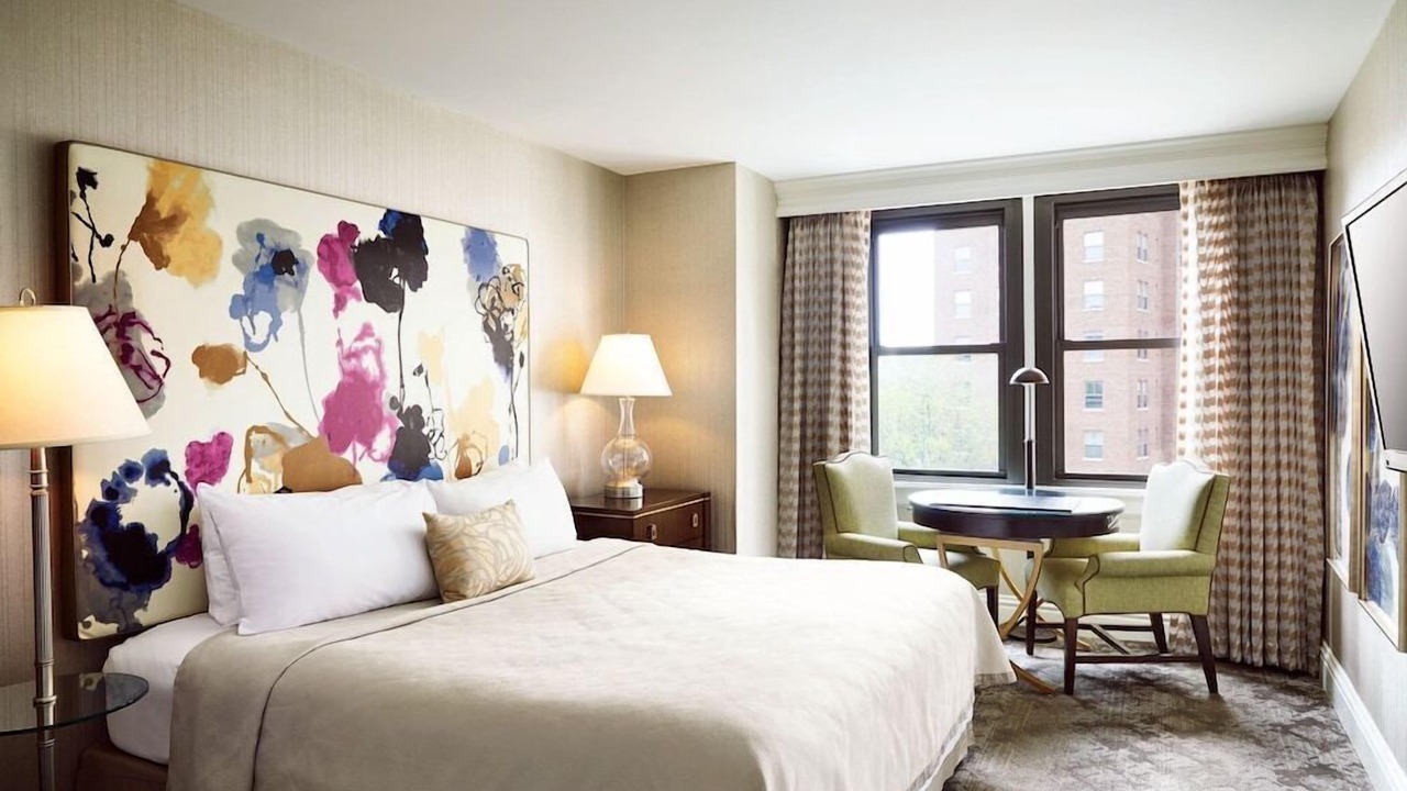 Photo of Bedroom in Country Club Plaza Area
