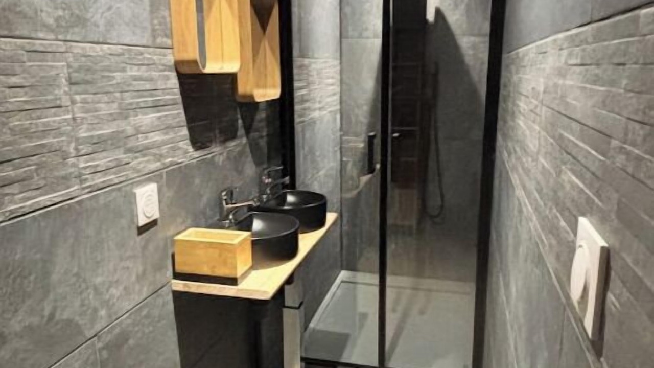 Photo of Bathroom in Vitrolles