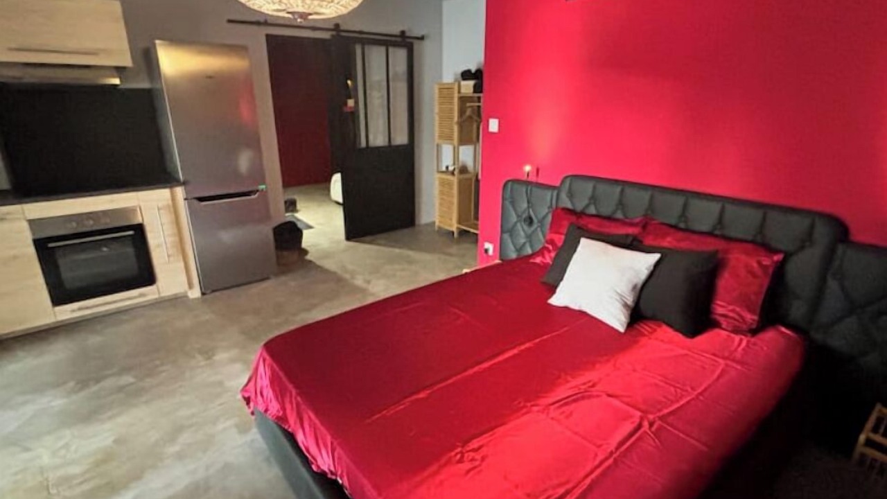 Photo of Bedroom in Vitrolles