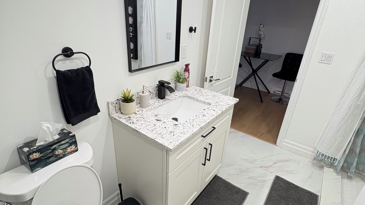 Photo of Bathroom in Port Colborne