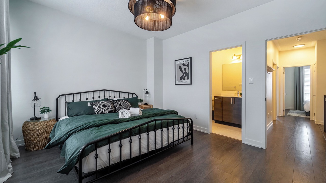 Photo of Bedroom in Oakville