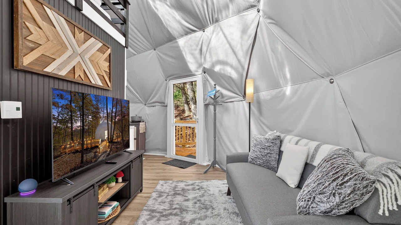 Photo of Livingroom in Wardensville