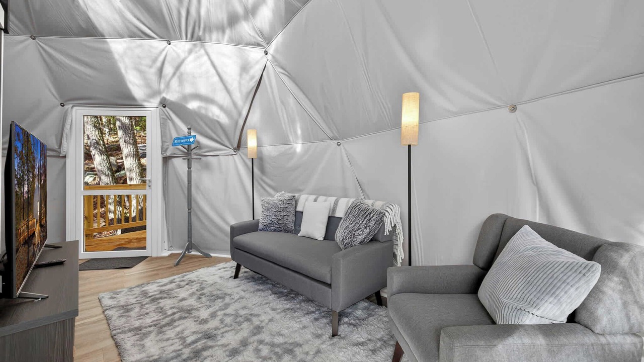 Photo of Livingroom in Wardensville