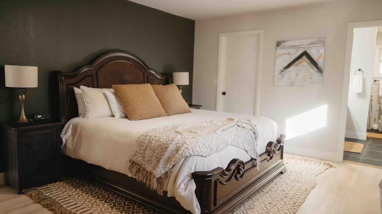 Photo of Bedroom in Rogers