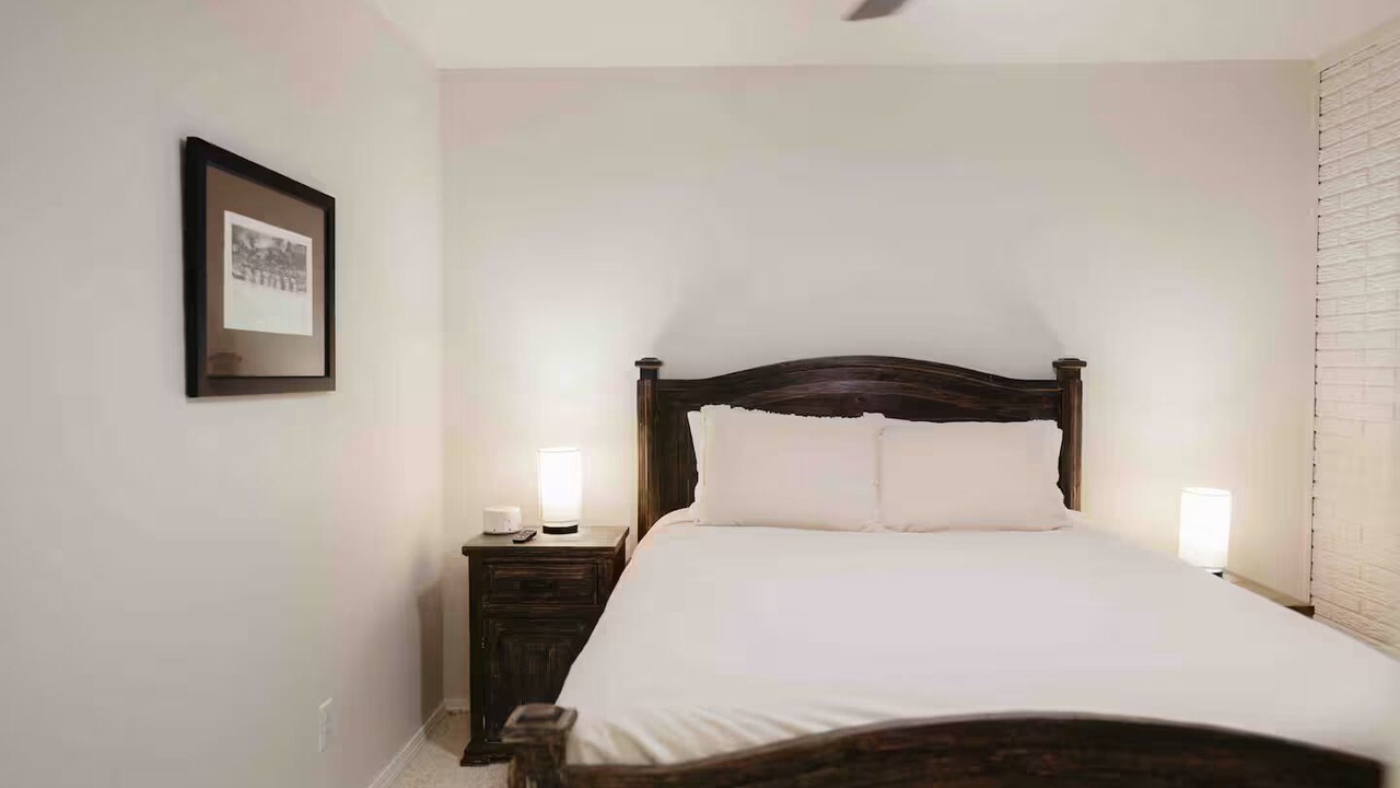 Photo of Bedroom in Rogers