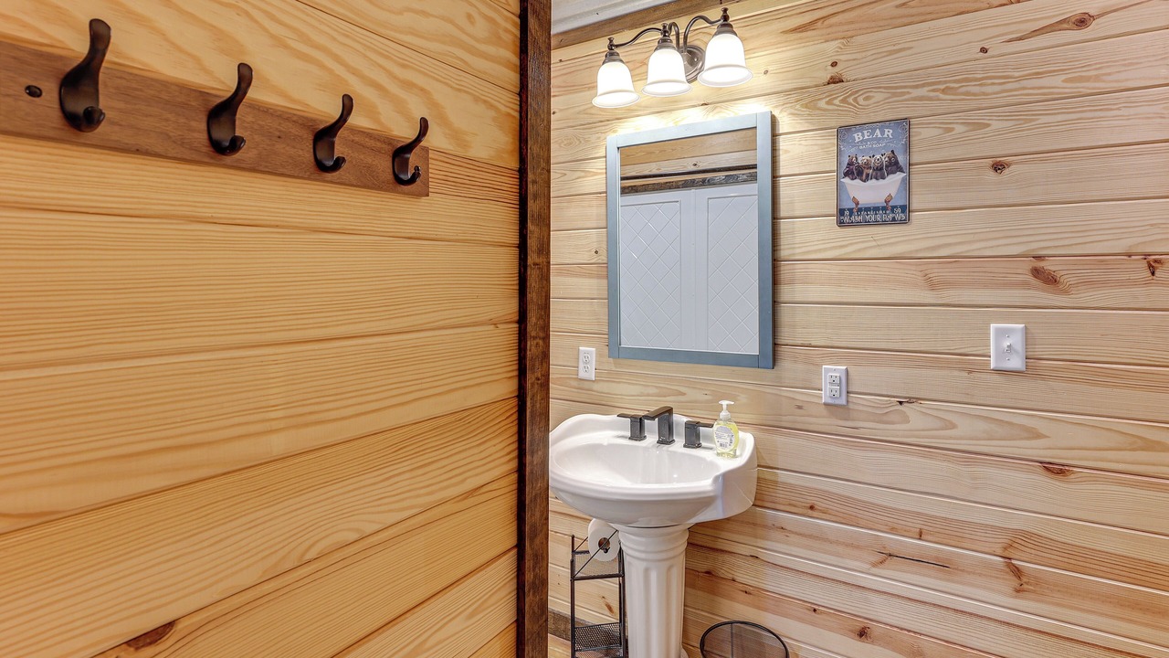 Photo of Bathroom in Amity
