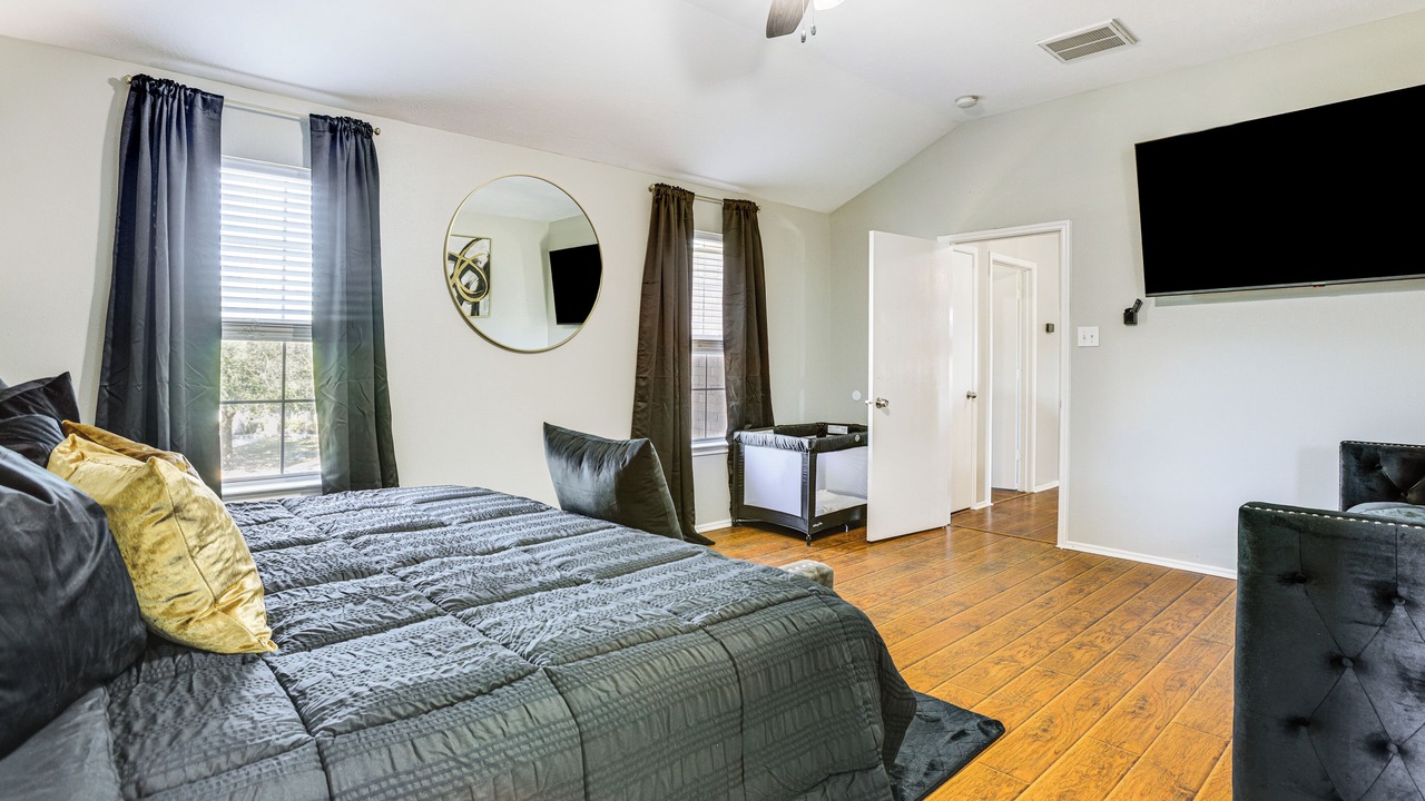 Photo of Bedroom in Houston