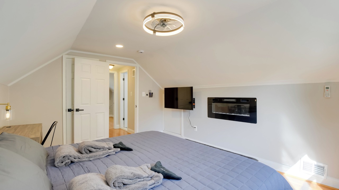 Photo of Bedroom in Woodbridge