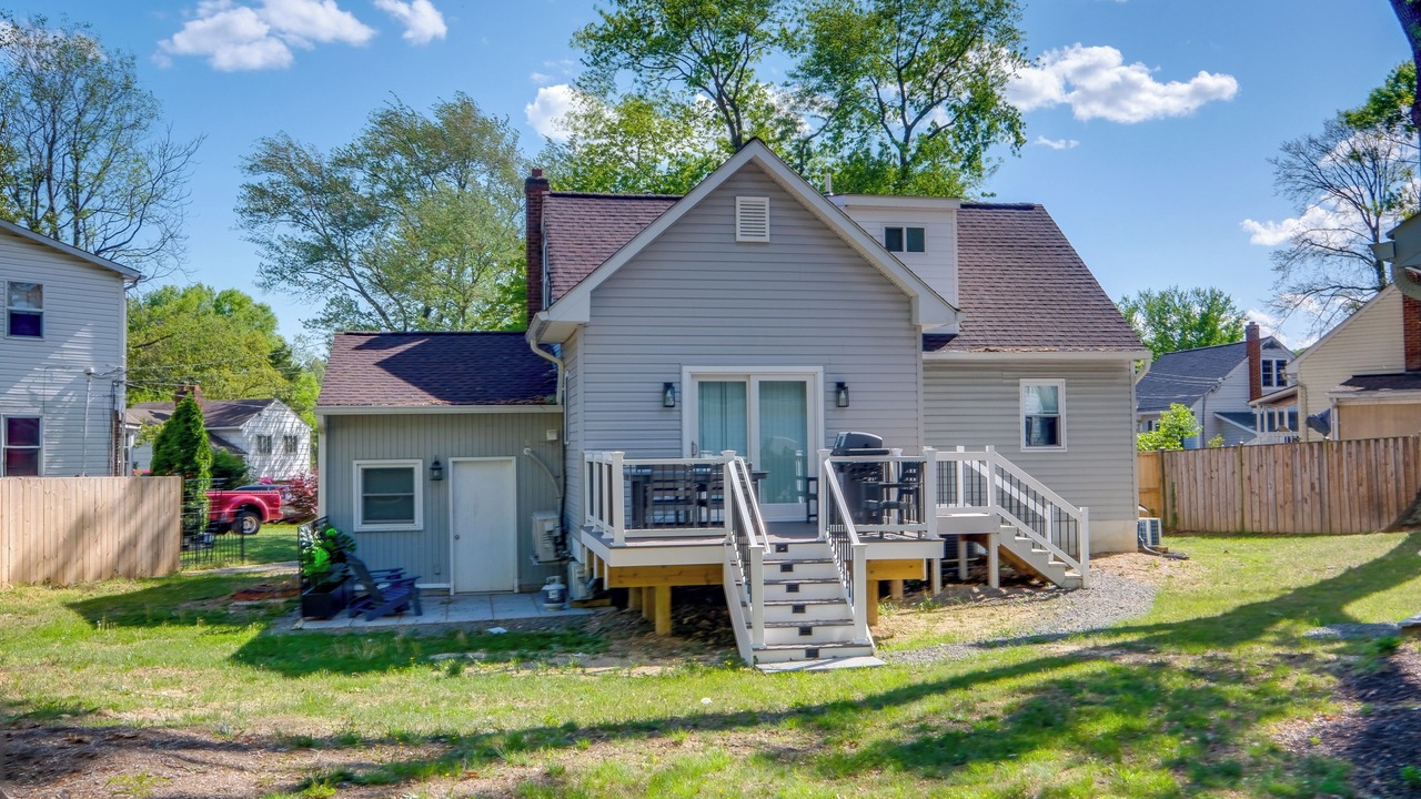 Photo of Outdoor in Woodbridge