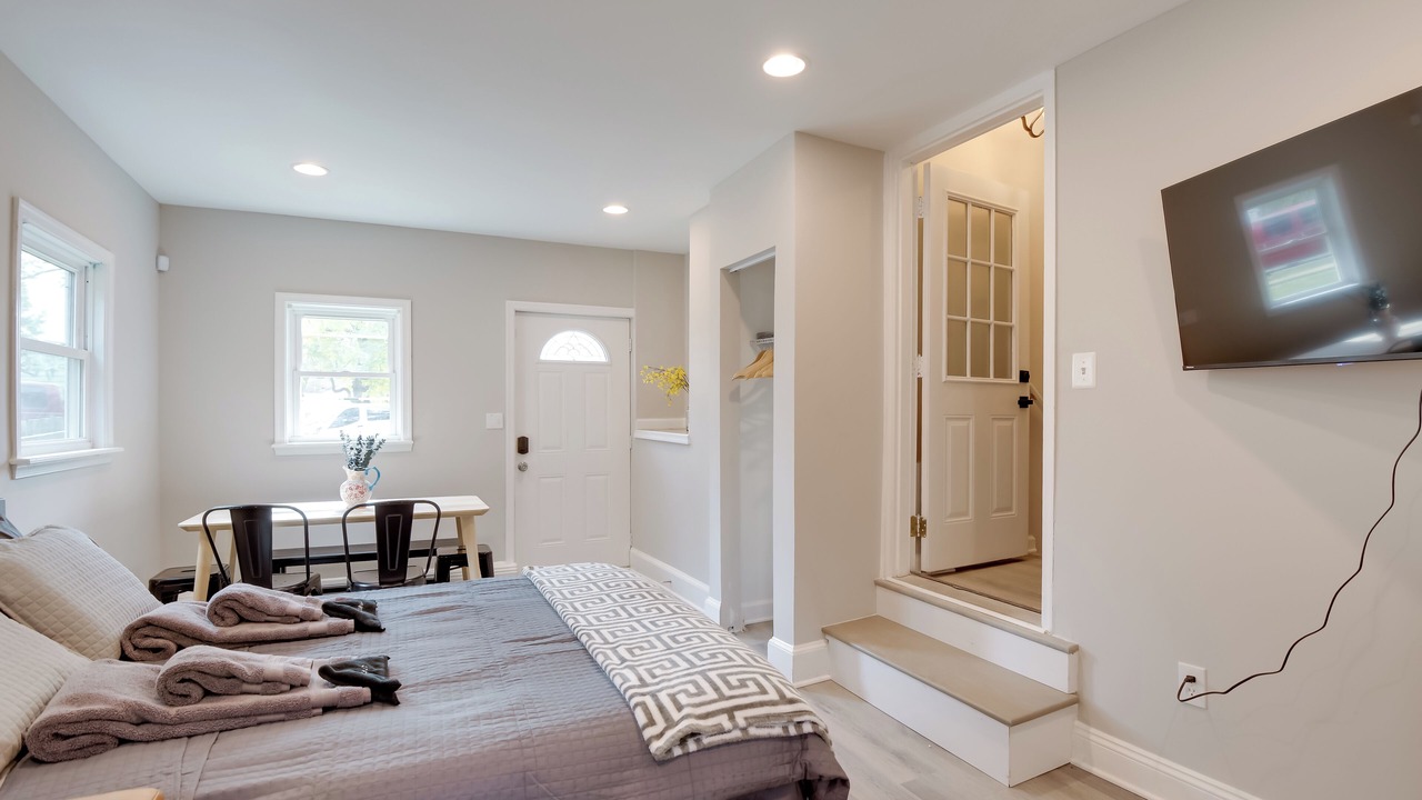 Photo of Bedroom in Woodbridge